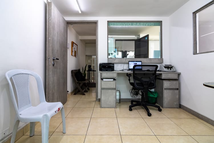 Local en venta en Bolivariana, Medellín, 58 m² · foto 16 de 17