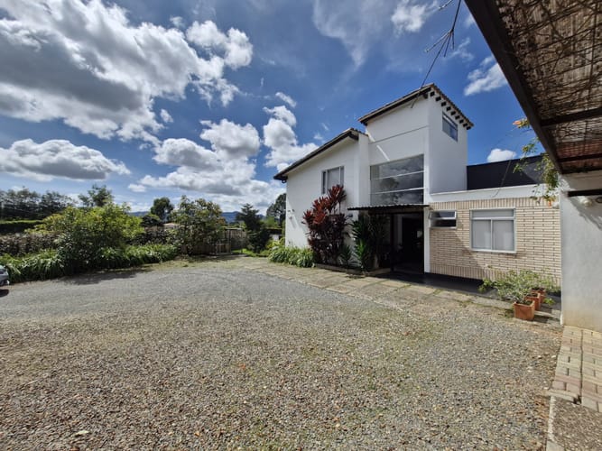 Finca en venta en Santa Ana, Rionegro, 2900 m² · foto 3 de 24