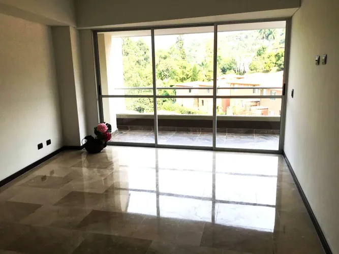 Apartamento de 2 alcobas en venta en Las Lomitas, Sabaneta, 91 m² · foto 5 de 10