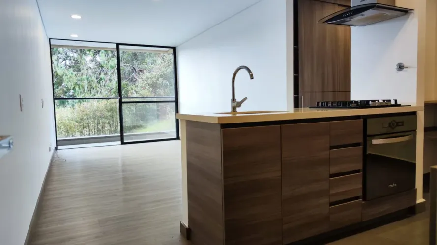 Apartamento de 2 alcobas en venta en El Retiro, 78 m² · foto 4 de 16