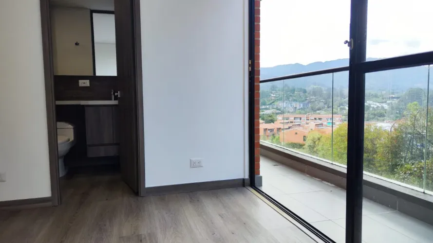 Apartamento de 2 alcobas en venta en El Retiro, 78 m² · foto 13 de 16