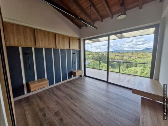 Casa de 6 alcobas en venta en Guarne, 710 m² · foto 20 de 24