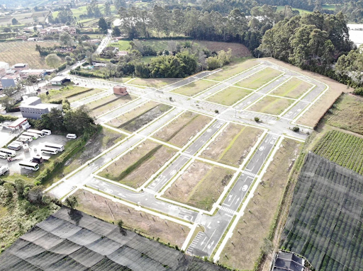 Lote en venta en El Porvenir, El Carmen de Viboral, 107 m² · foto 3 de 11