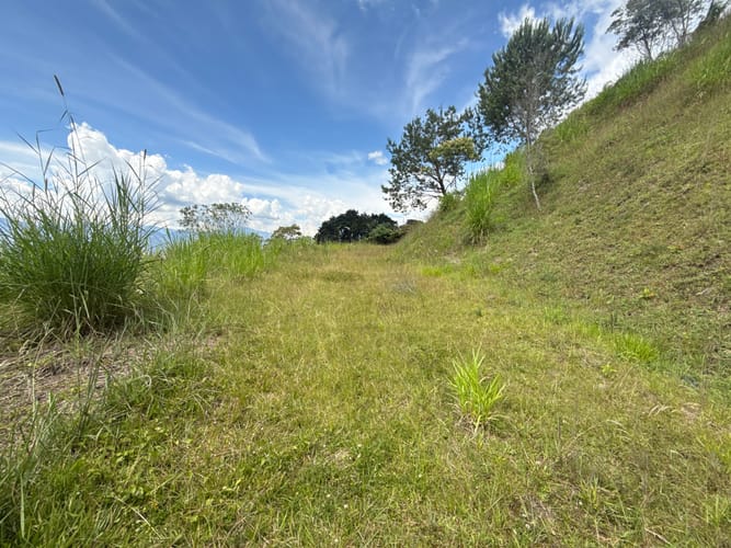 Lote en venta en Mesa, Envigado, 2865 m² · foto 3 de 12