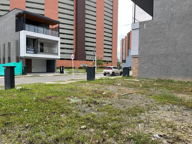 Lote en venta en El Porvenir, Rionegro, 94 m² · foto 3 de 13