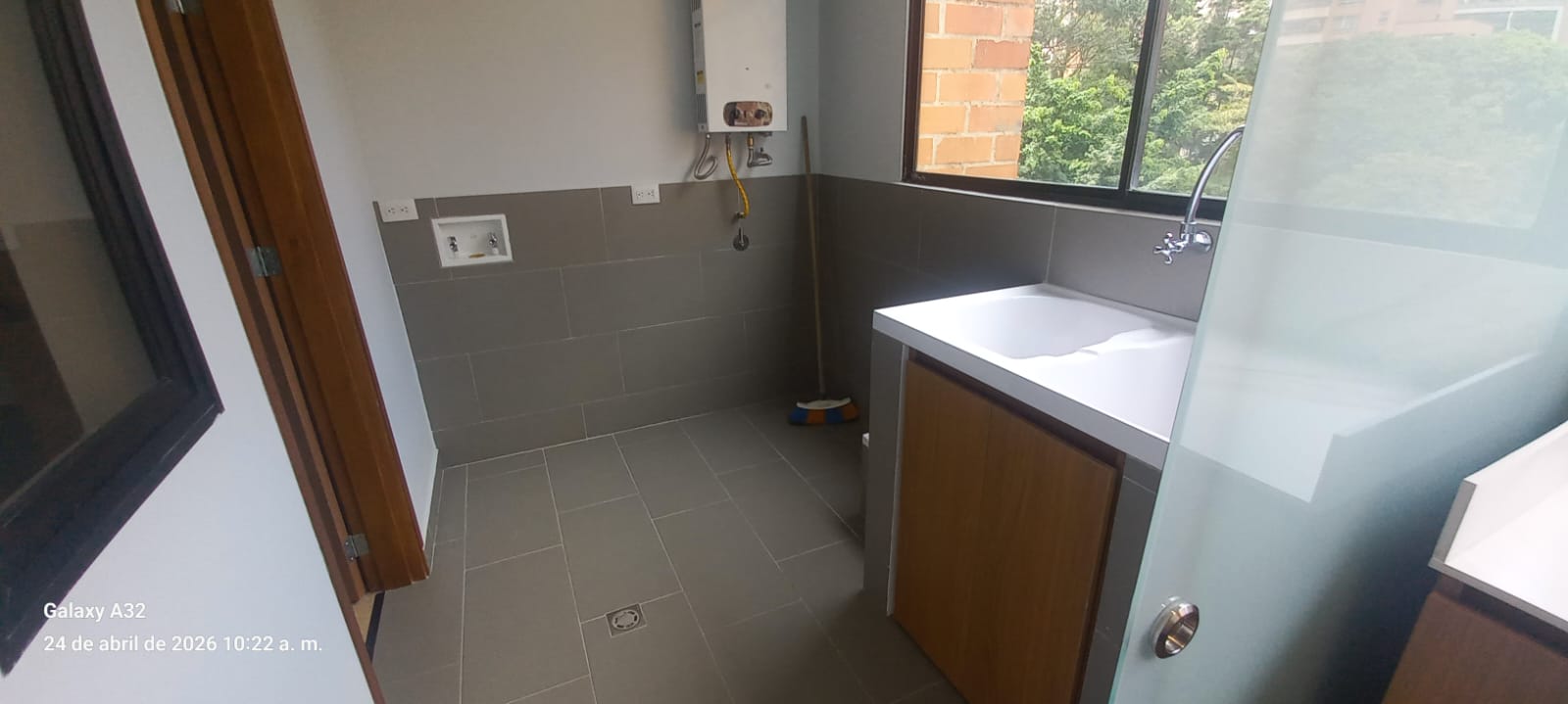 Apartamento en venta en El Poblado, Medellín · foto 8 de 24