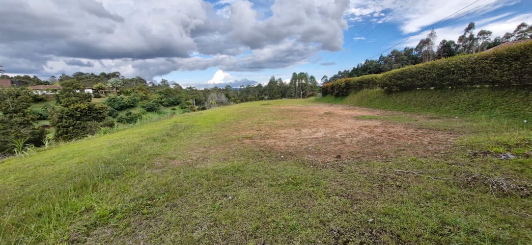 Lote en venta en El Porvenir, Rionegro, 6256 m² · foto 2 de 8