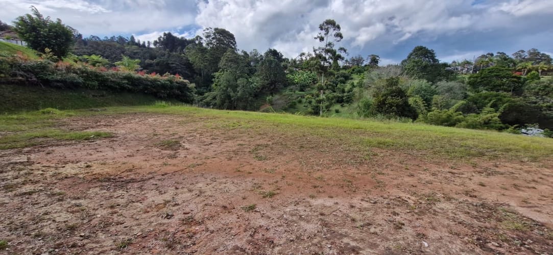 Lote en venta en El Porvenir, Rionegro, 6256 m² · foto 3 de 8