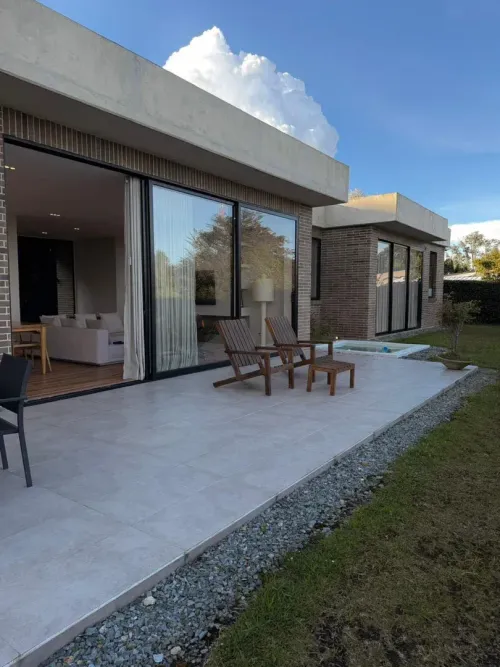 Casa de 3 alcobas en venta en Guayabito, Rionegro, 1100 m² · foto 4 de 16
