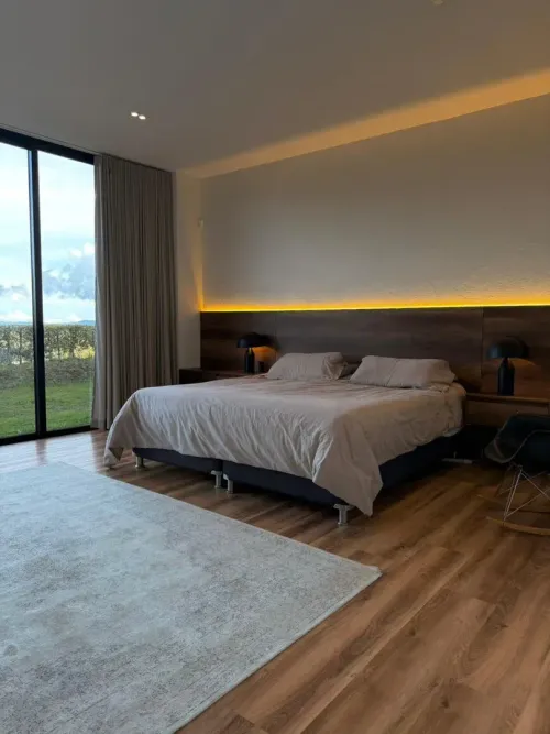 Casa de 3 alcobas en venta en Guayabito, Rionegro, 1100 m² · foto 8 de 16