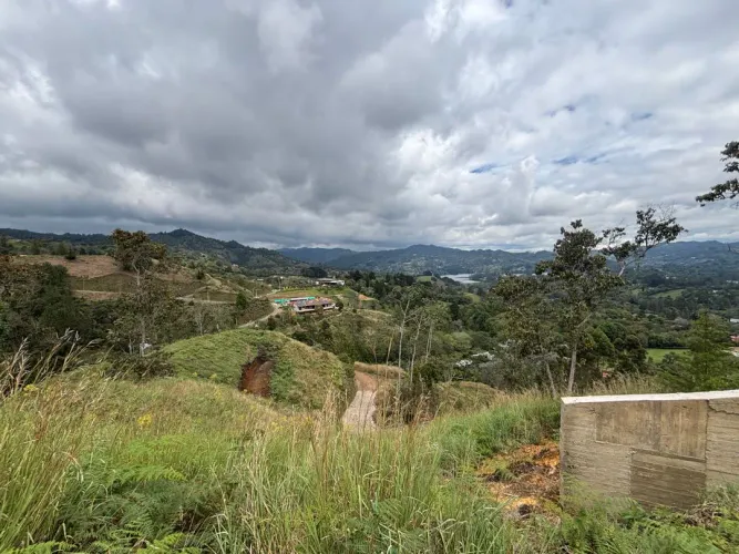 Lote en venta en Guayabito, Rionegro, 10000 m² · foto 6 de 10