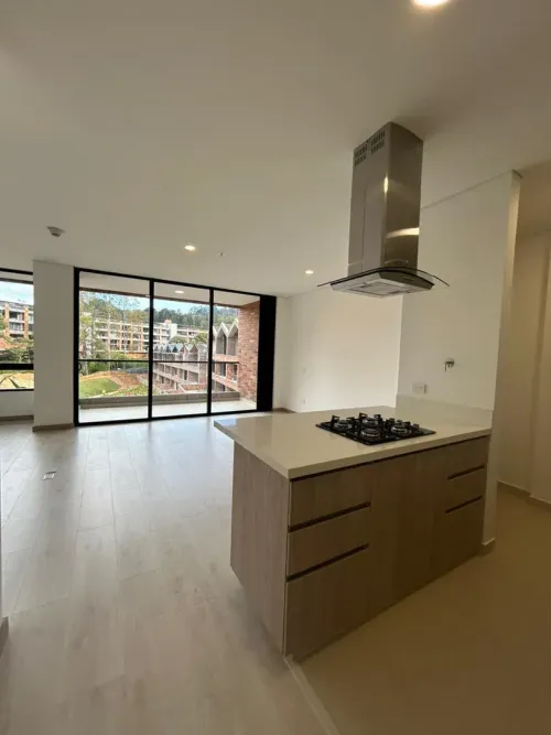 Apartaestudio en venta en Guayabito, Rionegro, 73 m² · foto 4 de 13