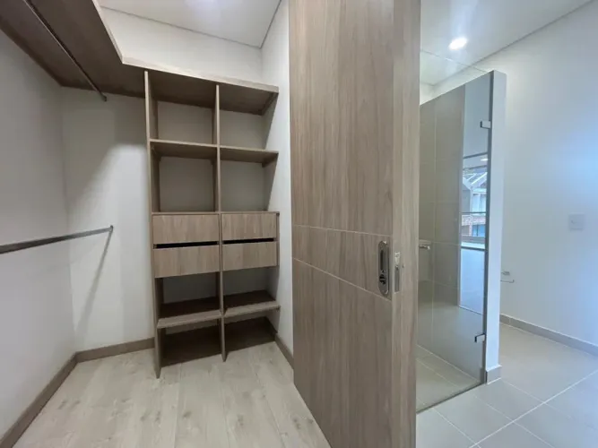 Apartaestudio en venta en Guayabito, Rionegro, 73 m² · foto 9 de 13