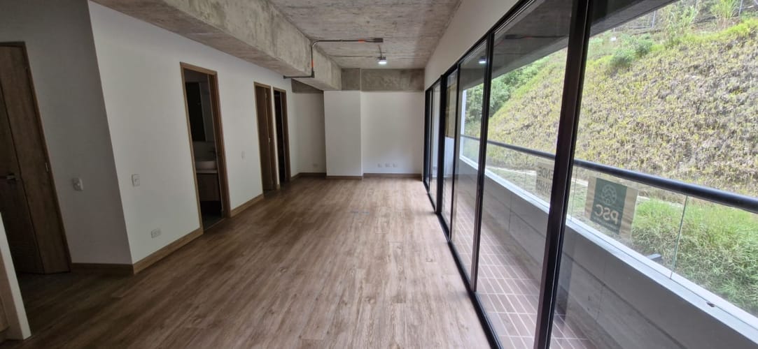 Apartaestudio en venta en El Retiro, 52 m² · foto 3 de 10