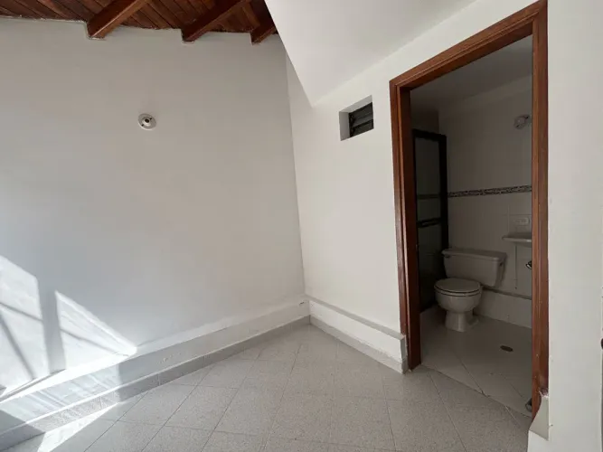 Casa de 4 alcobas en venta en Guayabito, Rionegro · foto 12 de 24