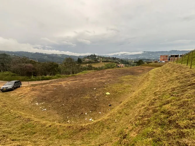 Lote en venta en Canoas, Guarne, 1134 m² · foto 7 de 10