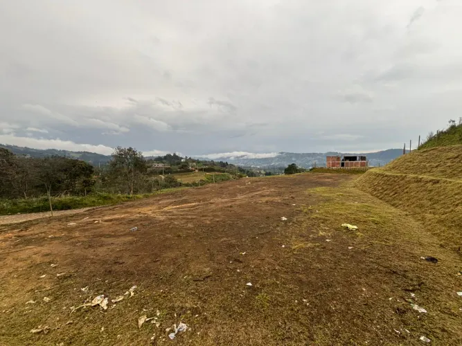 Lote en venta en Canoas, Guarne, 1134 m² · foto 8 de 10
