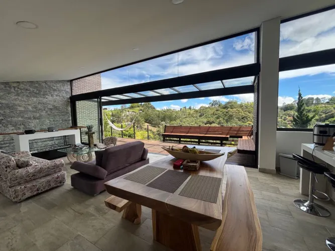 Casa de 3 alcobas en venta en Guayabito, Rionegro · foto 7 de 24