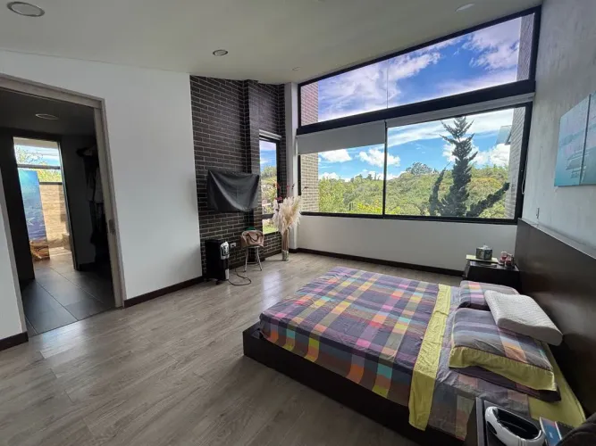 Casa de 3 alcobas en venta en Guayabito, Rionegro · foto 9 de 24
