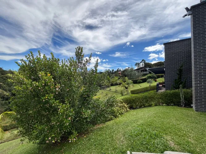 Casa de 3 alcobas en venta en Guayabito, Rionegro · foto 23 de 24