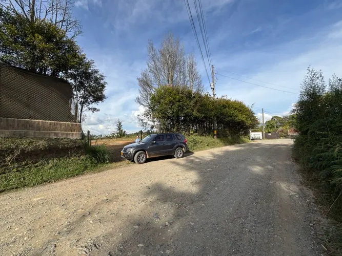 Lote en venta en Guayabito, Rionegro, 2527 m² · foto 12 de 24
