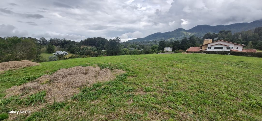 Lote en venta en El Porvenir, El Carmen de Viboral, 4258 m² · foto 12 de 18