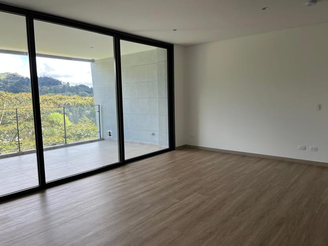 Apartamento de 2 alcobas en venta en El Porvenir, Rionegro, 106 m² · foto 8 de 24