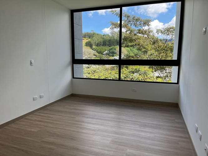 Apartamento de 2 alcobas en venta en El Porvenir, Rionegro, 106 m² · foto 11 de 24