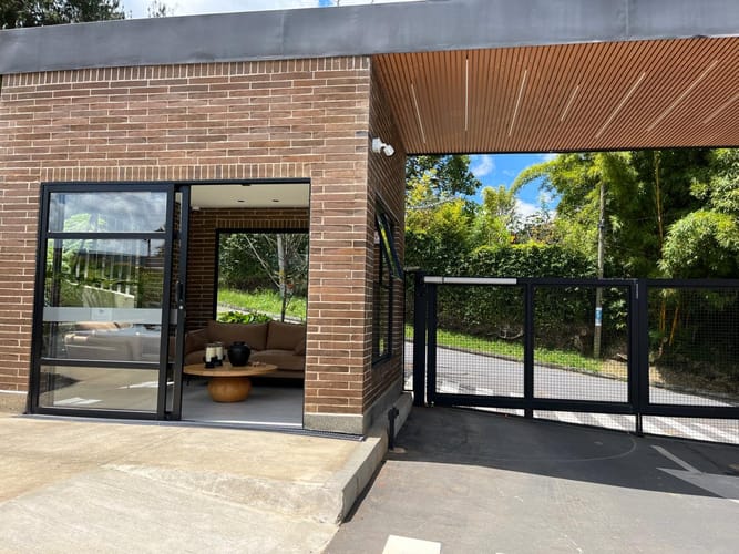 Apartamento de 2 alcobas en venta en El Porvenir, Rionegro, 106 m² · foto 18 de 24