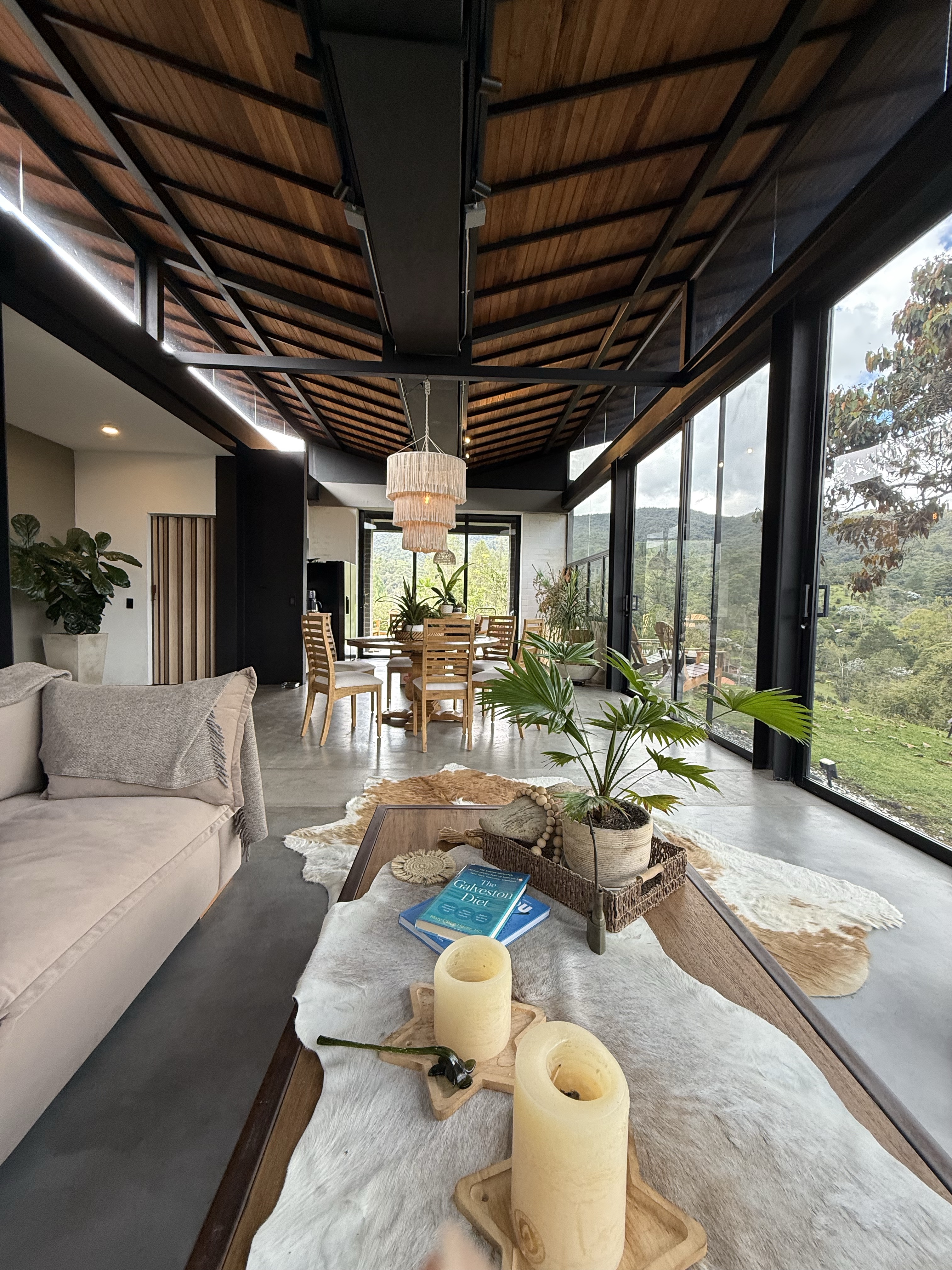 Casa Campestre en Arriendo en Santa Elena, El Retiro en Santa Elena