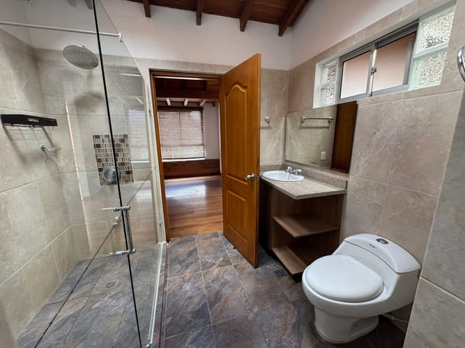 Casa de 3 alcobas en venta en San Jose, Marinilla, 130 m² · foto 8 de 14