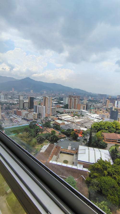 Apartamento de 3 alcobas en venta en Las Lomitas, Sabaneta, 93 m² · foto 14 de 24