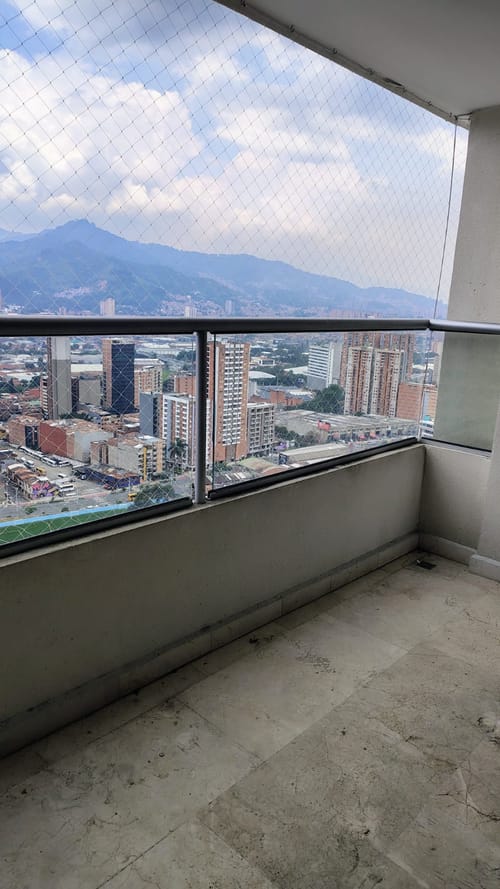 Apartamento de 3 alcobas en venta en Las Lomitas, Sabaneta, 93 m² · foto 21 de 24