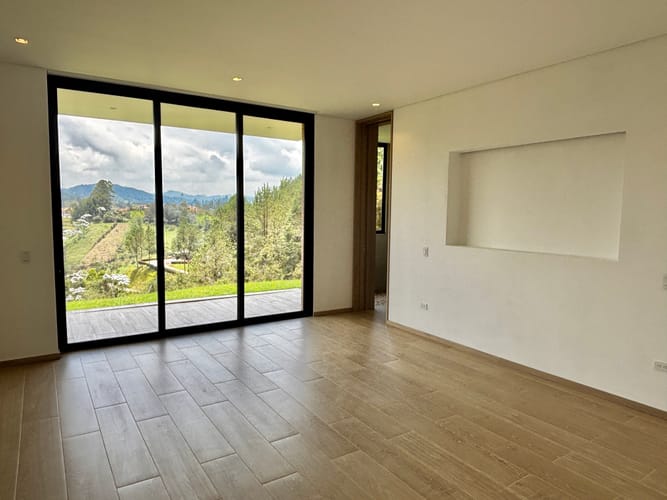 Casa de 4 alcobas en venta en Pantanillo, El Retiro, 308 m² · foto 10 de 24