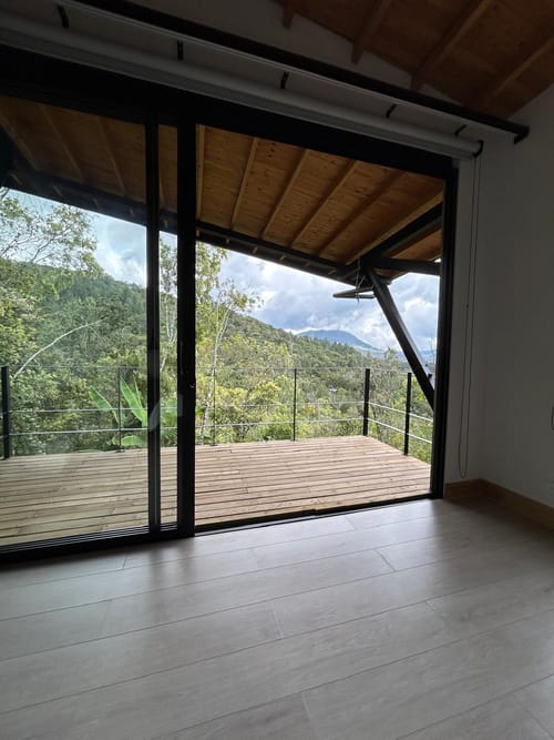 Casa de 6 alcobas en venta en Guamito, La Ceja, 520 m² · foto 4 de 17