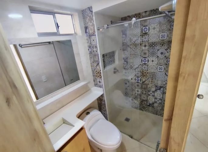Apartamento de 3 alcobas en venta en Centro, Bello, 82 m² · foto 11 de 12