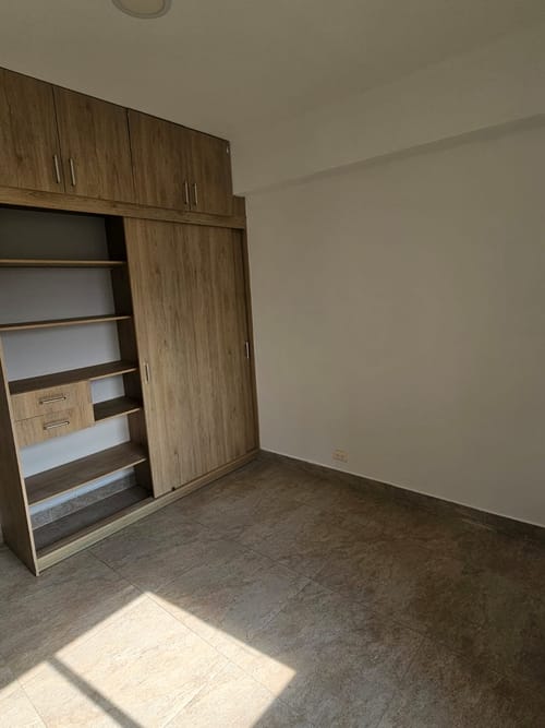 Apartamento de 3 alcobas en venta en Centro, Bello, 89 m² · foto 5 de 21
