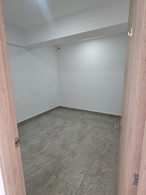 Apartamento de 3 alcobas en venta en Centro, Bello, 89 m² · foto 18 de 21