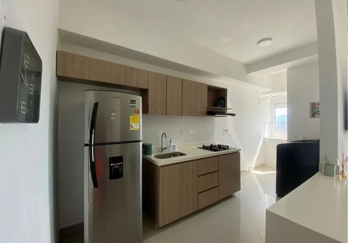 Apartamento de 3 alcobas en venta en Centro, Bello, 69 m² · foto 2 de 14