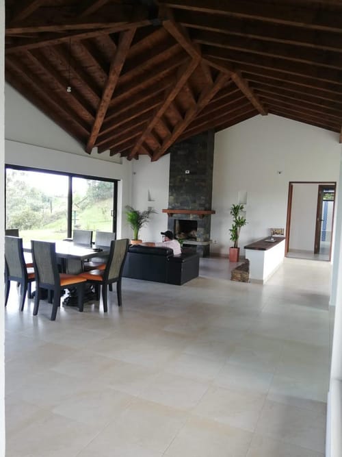 Casa de 3 alcobas en venta en El Porvenir, Rionegro, 300 m² · foto 6 de 11