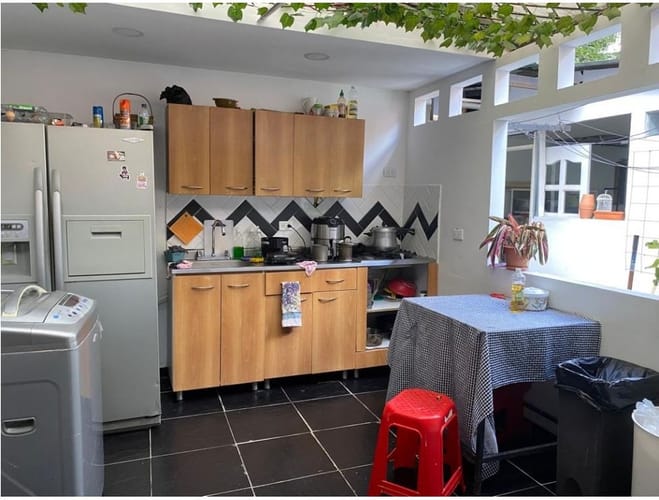 Casa de 13 alcobas en venta en Laureles, Medellín, 327 m² · foto 6 de 21