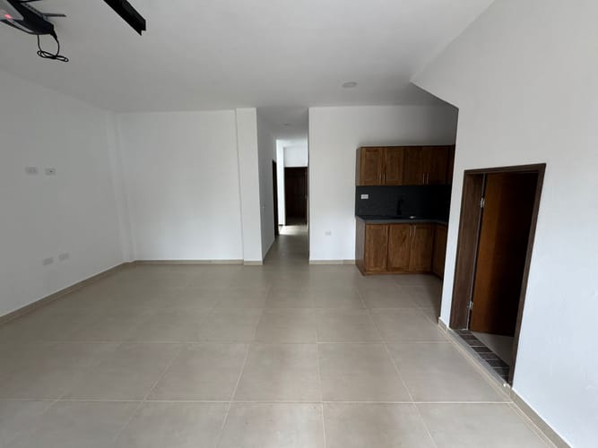 Apartamento de 3 alcobas en venta en El Carmen De Viboral, El Carmen de Viboral, 80 m² · foto 2 de 11