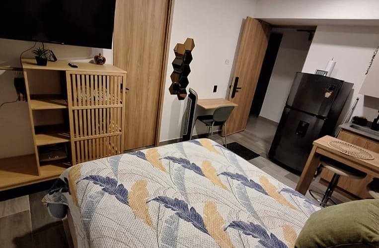 Apartaestudio en venta en Florida Nueva, Medellín, 18 m² · foto 3 de 9