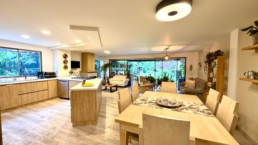 Casa de 3 alcobas en venta en El Retiro, 249 m² · foto 2 de 20