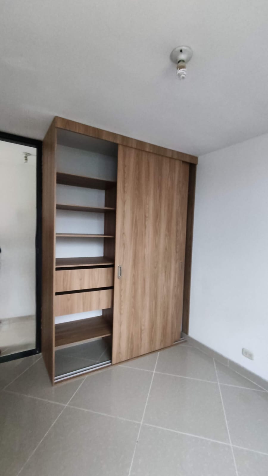 Apartamento en venta en El Poblado, Medellín · foto 6 de 17