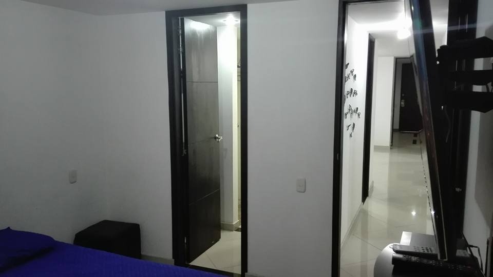Apartamento en venta en El Poblado, Medellín · foto 14 de 17