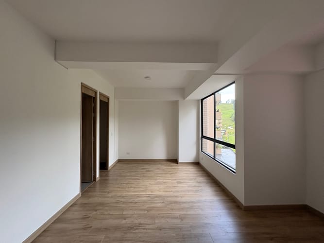 Apartamento de 2 alcobas en venta en El Carmen, El Retiro, 82 m² · foto 5 de 13
