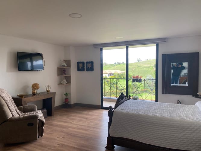 Casa de 5 alcobas en venta en Quirama, El Carmen de Viboral, 315 m² · foto 17 de 24