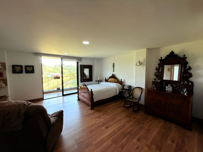 Casa de 5 alcobas en venta en Quirama, El Carmen de Viboral, 315 m² · foto 18 de 24