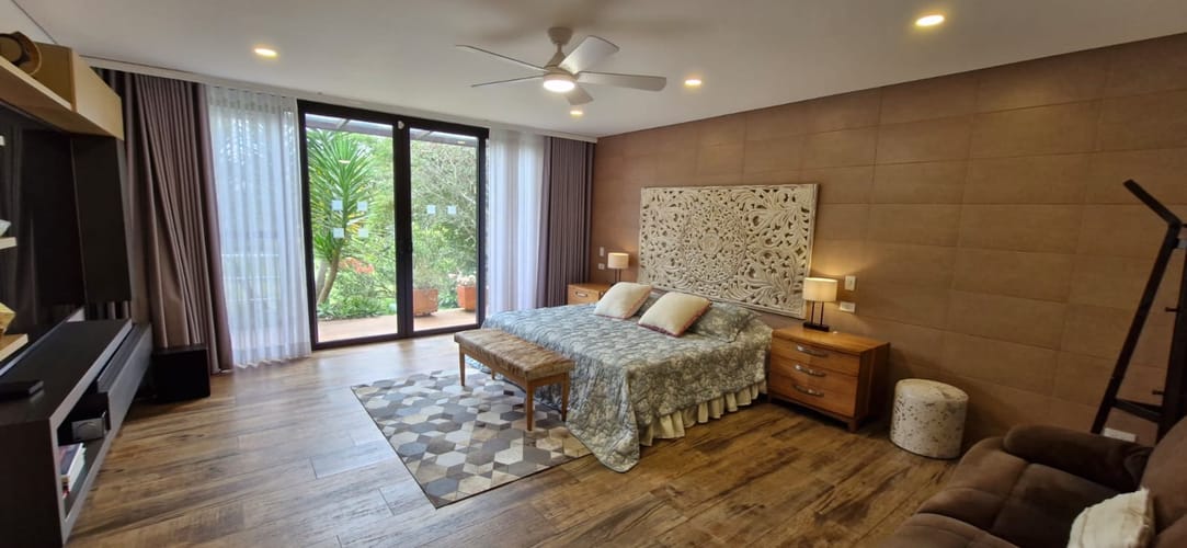 Casa de 3 alcobas en venta en El Porvenir, Rionegro, 460 m² · foto 10 de 24